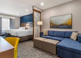 Comfort Suites Greenville Airport 3
