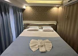 Rain Golden Hotel 3