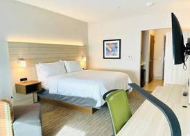 Holiday Inn Express & Suites BLYTHE by IHG 3