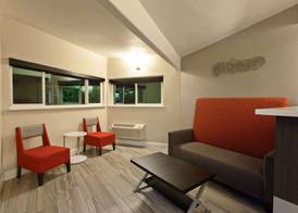 Days Inn by Wyndham Chowchilla Gateway to Yosemite 3