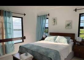 Bay Towers 4
