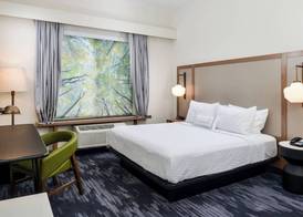 Fairfield Inn & Suites by Marriott Staunton 3