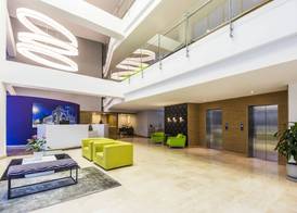 La Quinta by Wyndham Medellin 2