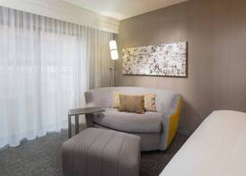 Courtyard by Marriott New Haven Orange 4