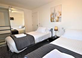 Jims Place - Your Apartment 2