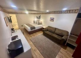 Ocean Breeze Motel 3