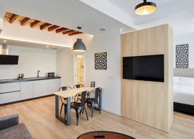 Sercotel Granada Suites 2