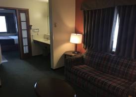 Northwoods Inn & Suites - Blackduck 4