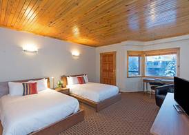 Ice House Suites and Condominiums 5