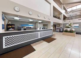 Best Western Plus Redondo Beach Inn 3