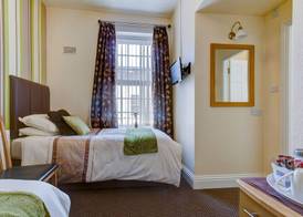 Hawthorn House 4