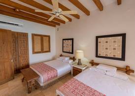 Pacífica Grand Zihuatanejo 4