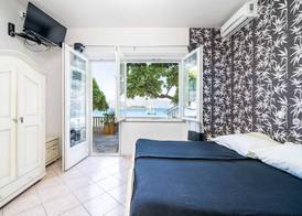 Apartments Nikolina 4