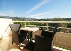 Hotel Marc-Hely 4
