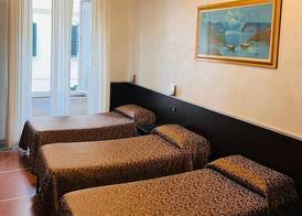 Funny Holiday Guest House 2