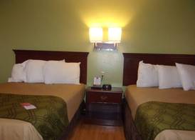 Econo Lodge Kent - Akron West 5