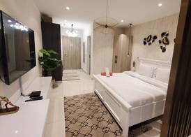 The Lennox Suites by Cozy 5