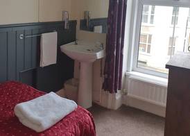Llwynygog Guest House 3
