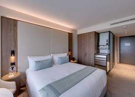 Oval Hotel at Adelaide Oval 5