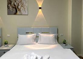 Sky light hotel 3