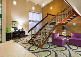 La Quinta Inn by Wyndham Oshkosh 4