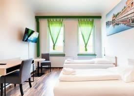 Hotel B1 & Hotel B1 Tourist 5