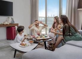 Vignette Collection TH8 PALM DUBAI BEACH RESORT by IHG 5