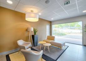 B&B HOTEL MARSEILLE La Valentine Saint-Menet 5