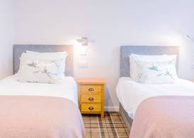 Poseidon's Inn 2