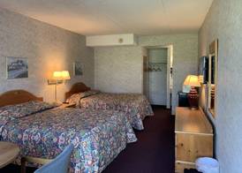Olde Amish Inn 5