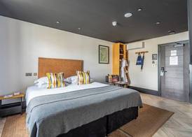 Crescent Place by Mansley 5