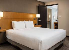 Hyatt Place Edmonton West 3