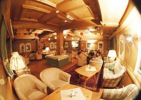 Natur- & Wanderhotel Tuxertal 2