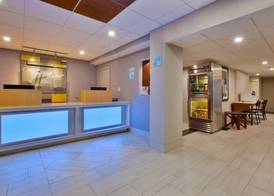 Holiday Inn Express FAIRFAX - ARLINGTON BOULEVARD by IHG 2