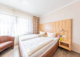 Hotel Reinhardtshof Garni 5