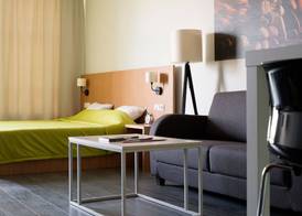 Go Hotel Shnelli 3