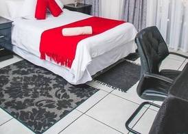 Ferndale Lodge 2