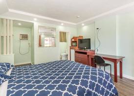 Haven Inn 4
