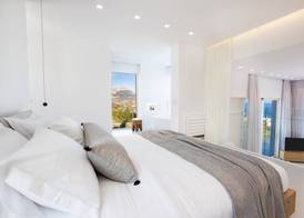 ISTIA LUXURY VILLAS 3