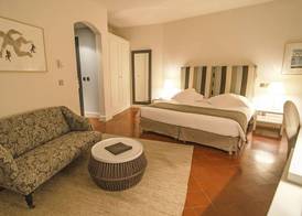 Hotel****Spa & Restaurant Cantemerle 2