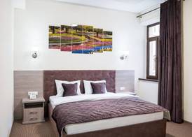 Level Hotel 3