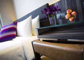 Aqueen Hotel Paya Lebar 4