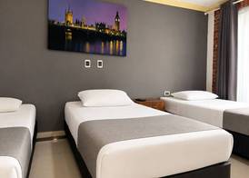 Hotel Boutique Laureles Home 3
