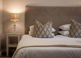 Vino Self Catering Apartment 4