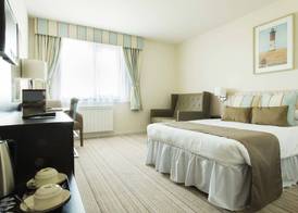The Peninsula Hotel 5