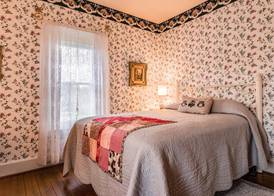 The Swan House 4