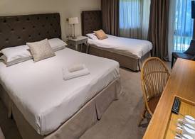 Marwell Hotel Winchester South 4