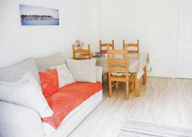 Tennyson Cottage 5