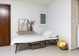 Mystique One Bedroom Apartment by BluPine 4