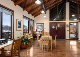 Harbor Lite Lodge 3